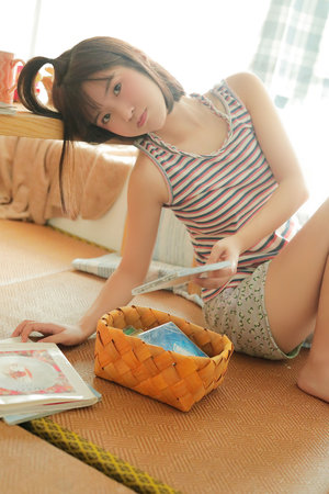 洗澡时与亲女伦了2次