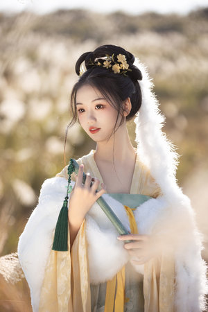 玉薄圃之初入桃源洞的出处和背景介